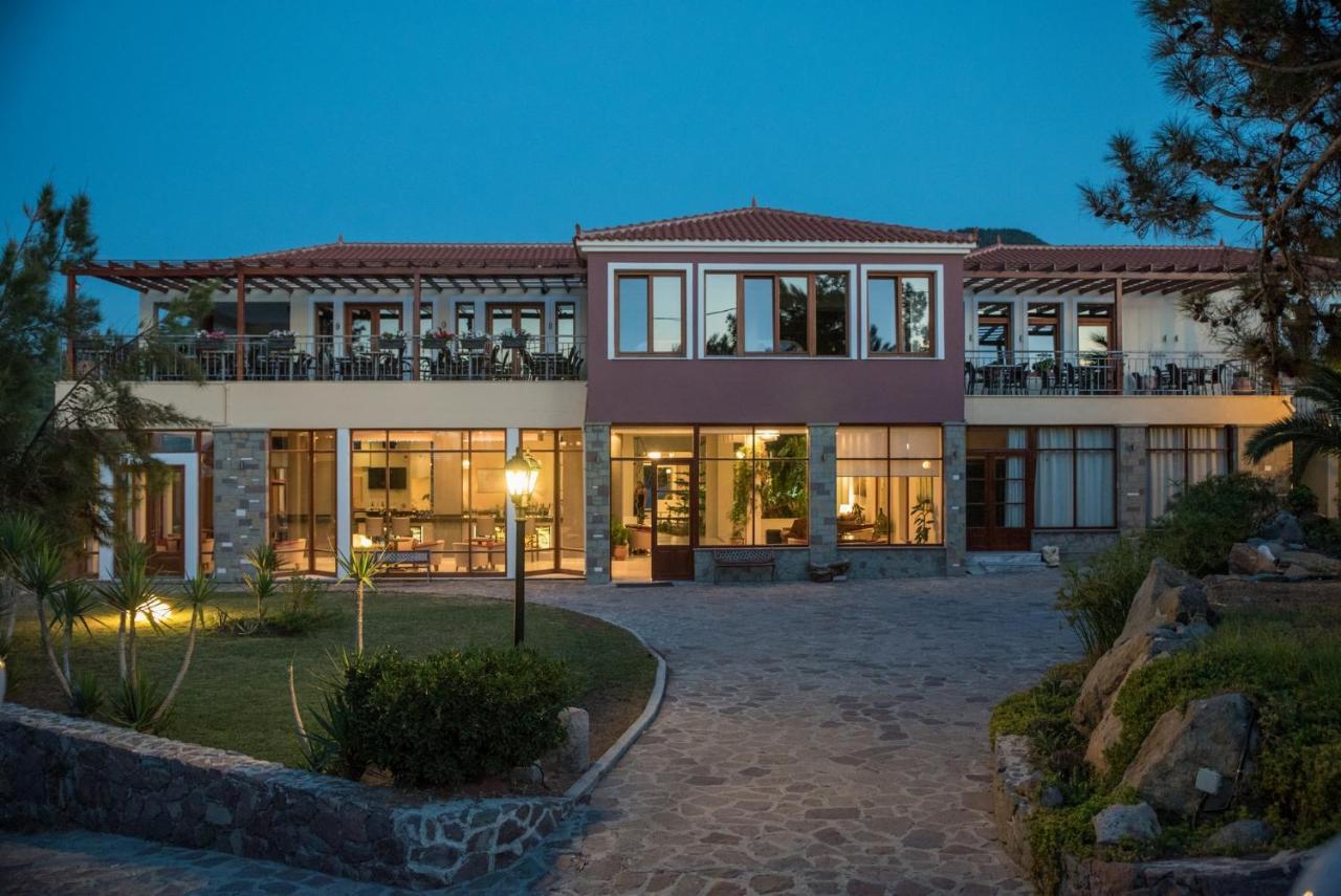 Alma Hotel Pétra Extérieur photo
